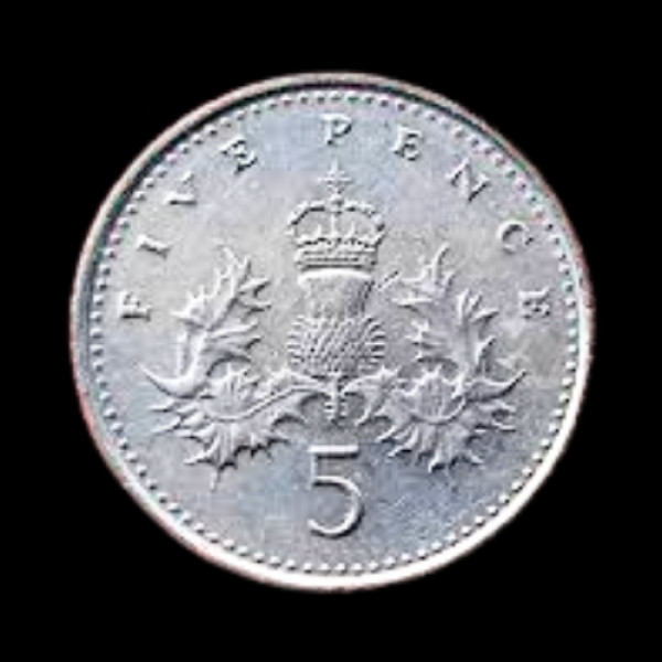UK 5 Pence coin - 2001